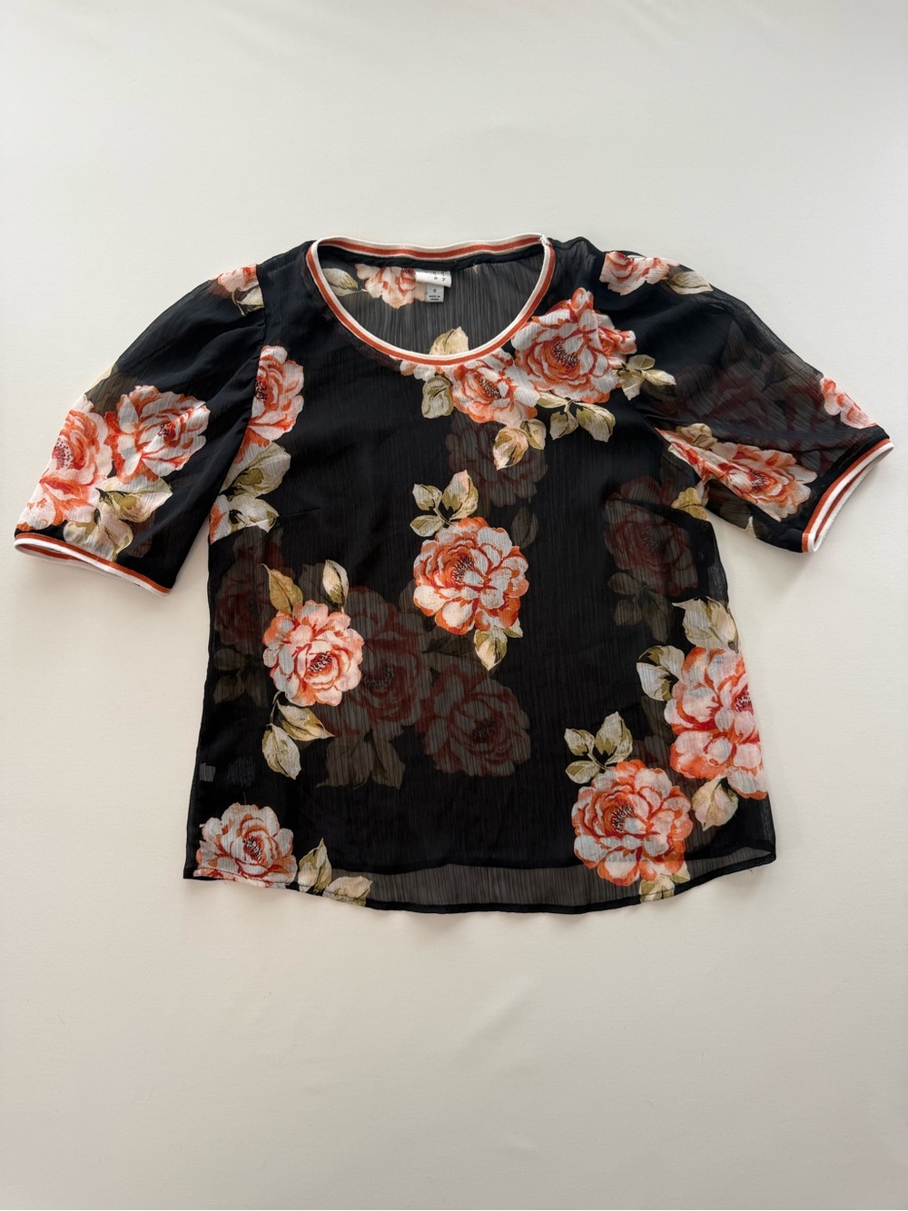🌹 A New Day Sheer Floral Blouse Size Small 🌹